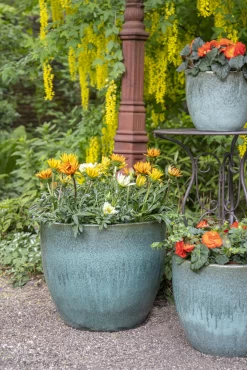 Bloempot Glazed Egg - D48 X H41cm - Groen -Warentuin glazed egg pot moss green d48h41 bloempot groen 7 6